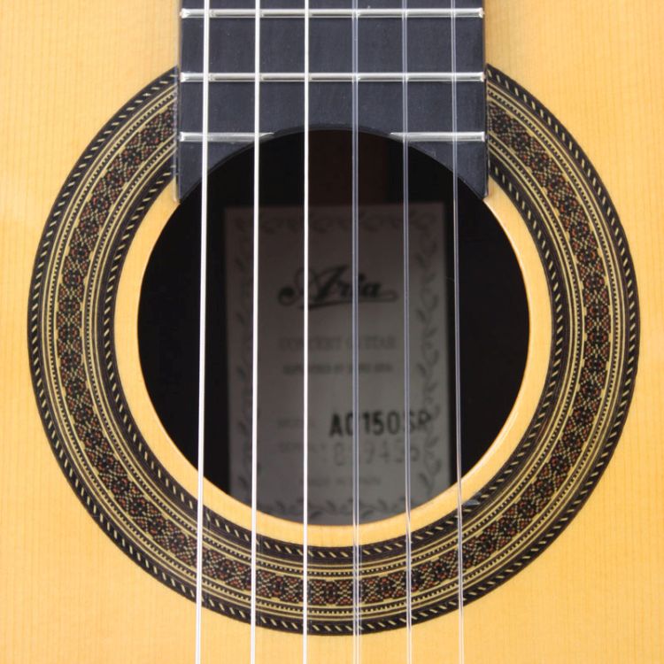 klassische-Gitarre-Aria-Modell-AC-150-Zeder-Palisa_0003.jpg