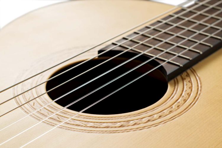 klassische-Gitarre-La-Mancha-Modell-Rubinito-LSM-F_0006.jpg