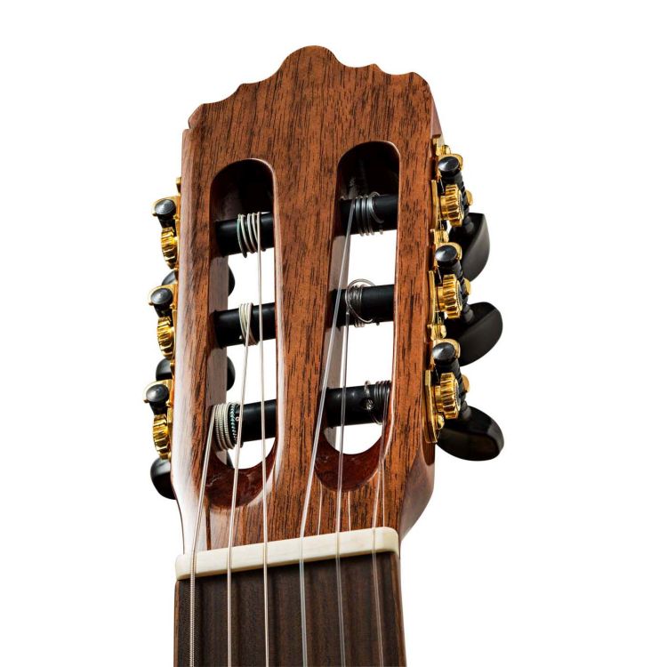 klassische-Gitarre-La-Mancha-Modell-Rubi-S-Fichte-_0004.jpg