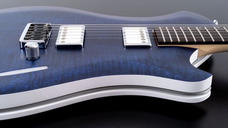 E-Gitarre-Relish-Modell-Mary-MA13P-Flamed-Marine-b_0003.jpg
