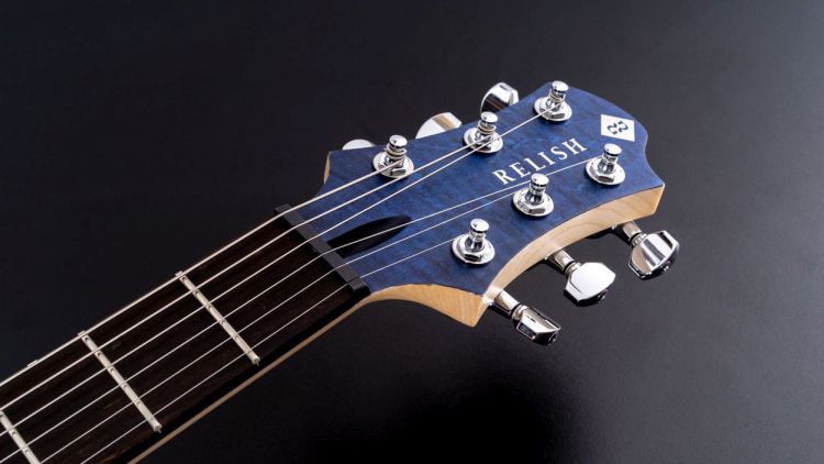 E-Gitarre-Relish-Modell-Mary-MA13P-Flamed-Marine-b_0004.jpg
