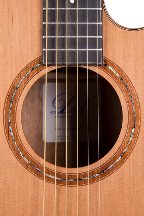 Westerngitarre-Duke-Modell-D-MC-Cut-Satin-E-natur-_0007.jpg