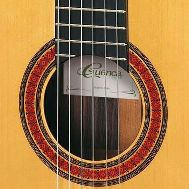 klassische-Gitarre-Cuenca-Modell-70FC-Fichte-Zypre_0003.jpg