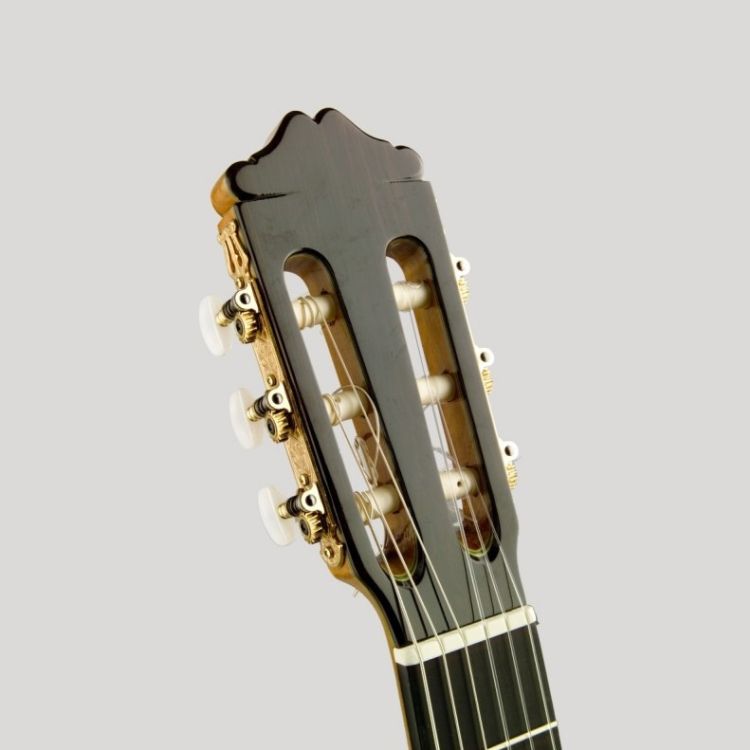 klassische-Gitarre-Cuenca-Modell-90-Zeder-Palisand_0002.jpg